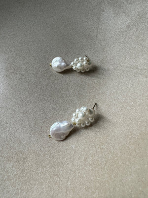 INES Keshi pearls earrings (MM967WH)