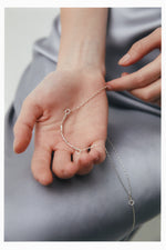 Loosed knot necklace (silver)