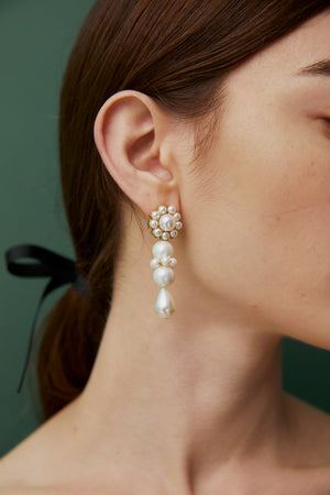 Lacey pearl earrings