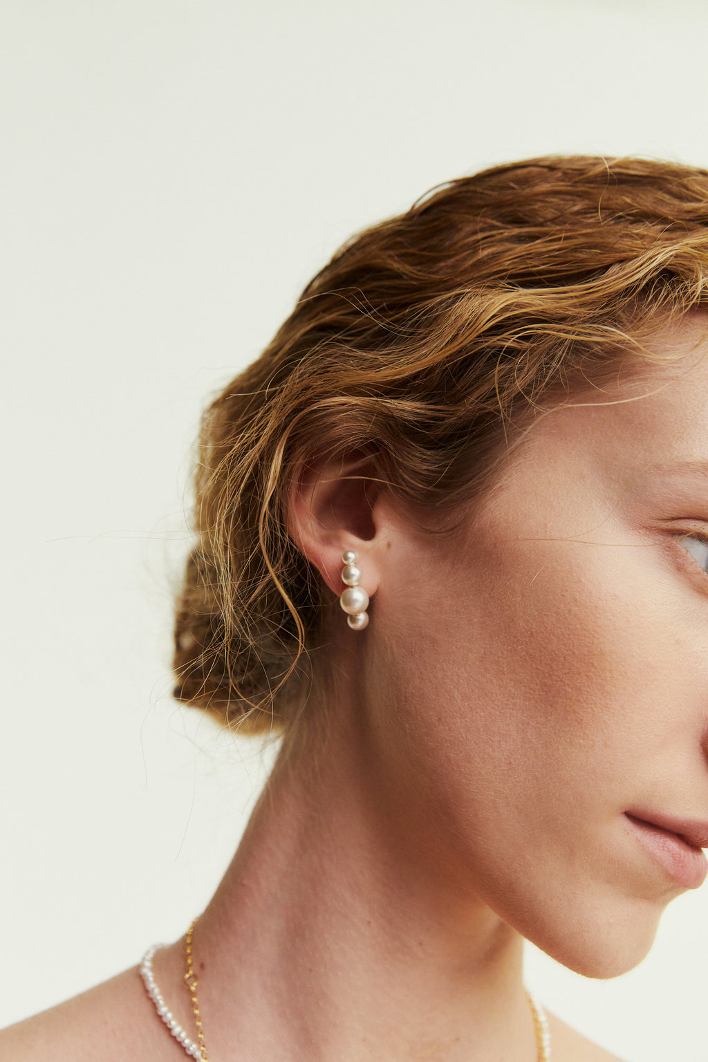 Sarah curve earrings